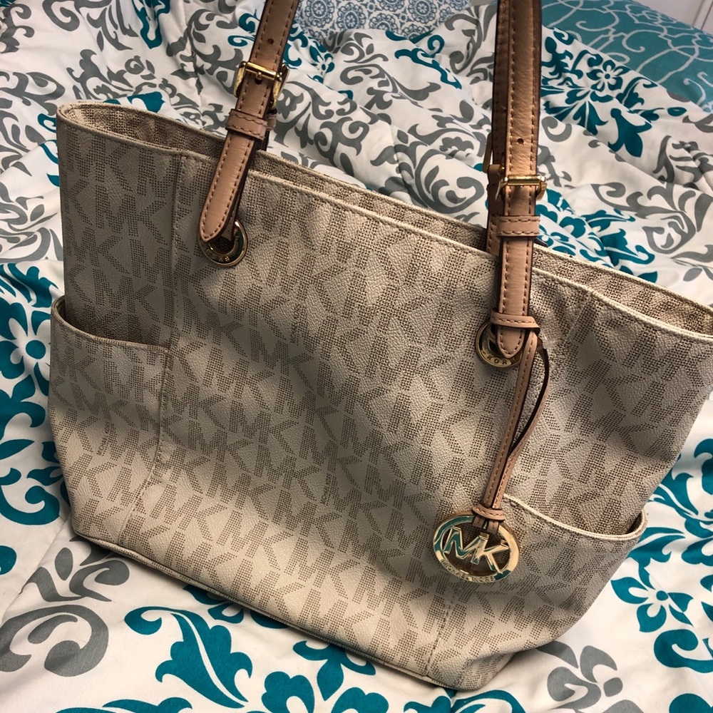 Michael Kors bag